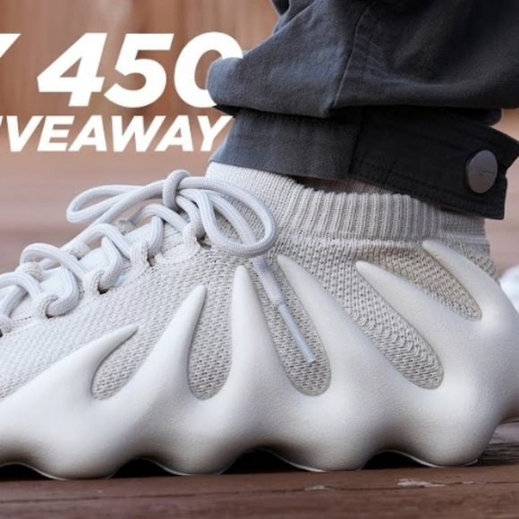 Yeezy 450 - Picture 1 of 5